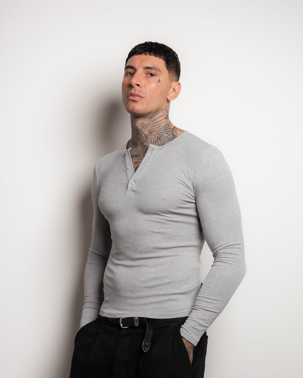 SMOKE HENLEY