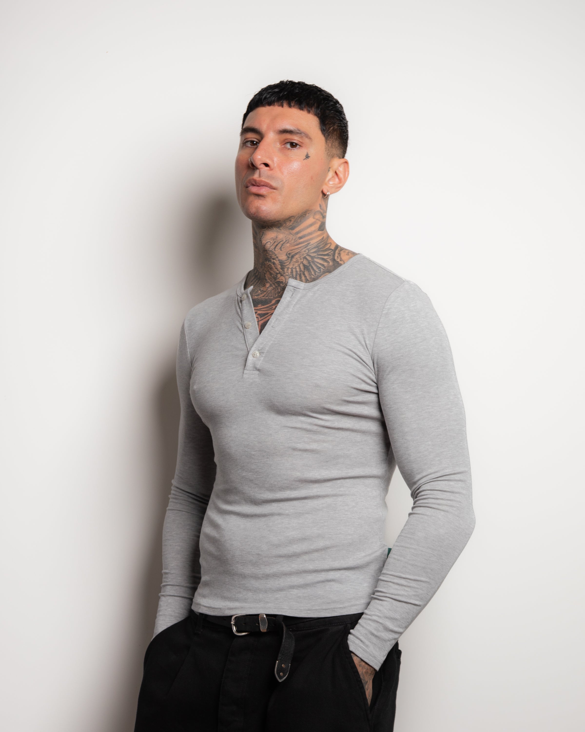 SMOKE HENLEY