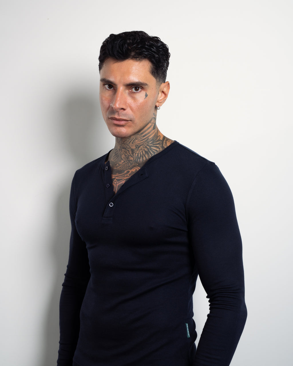 NAVY HENLEY