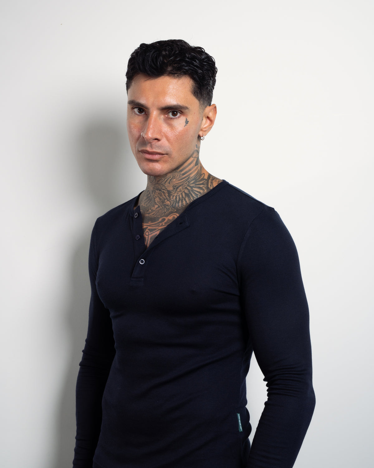 NAVY HENLEY