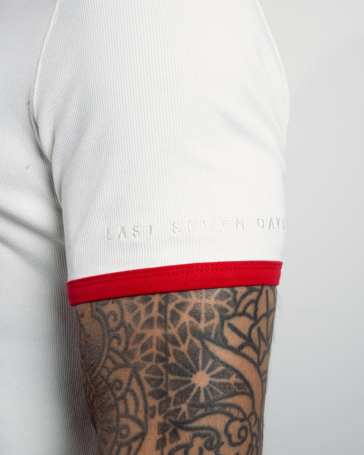 RINGER TEE - WHITE & RED