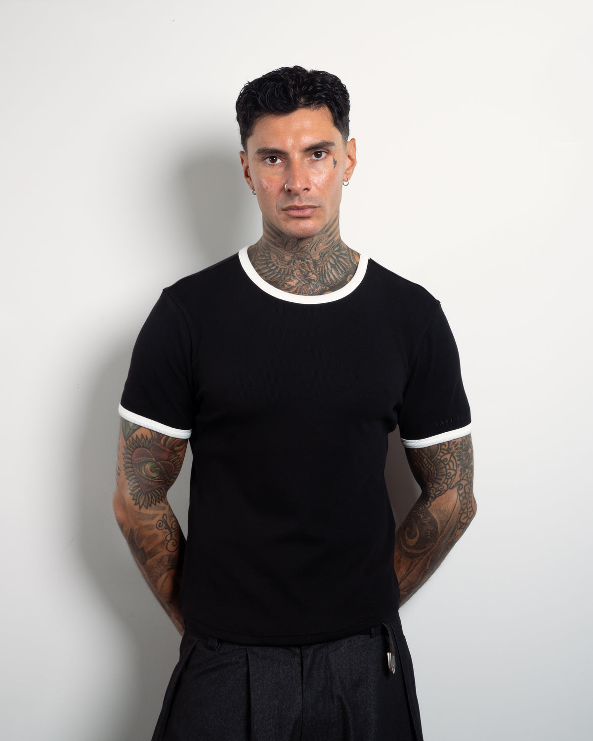 RINGER TEE - BLACK & WHITE