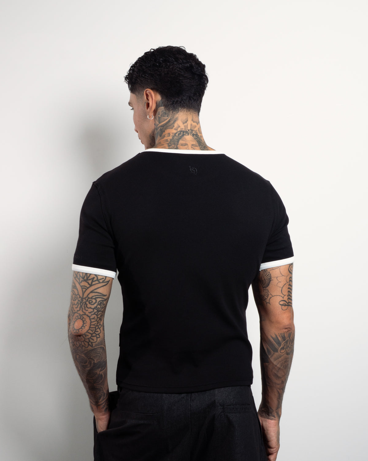 RINGER TEE - BLACK & WHITE