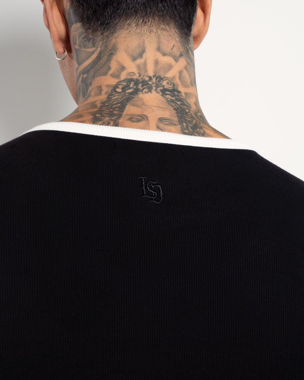 RINGER TEE - BLACK & WHITE
