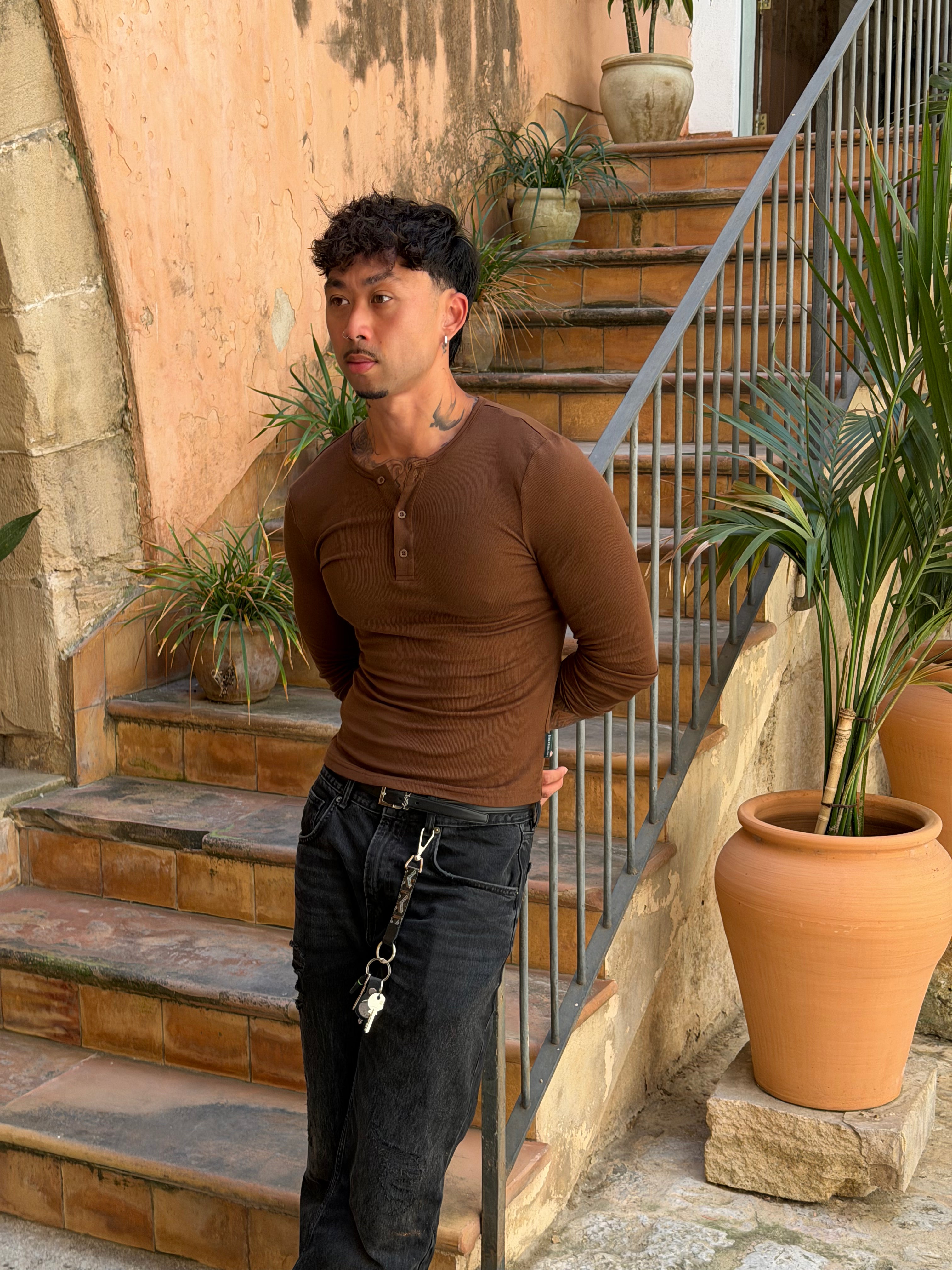 DUNE HENLEY