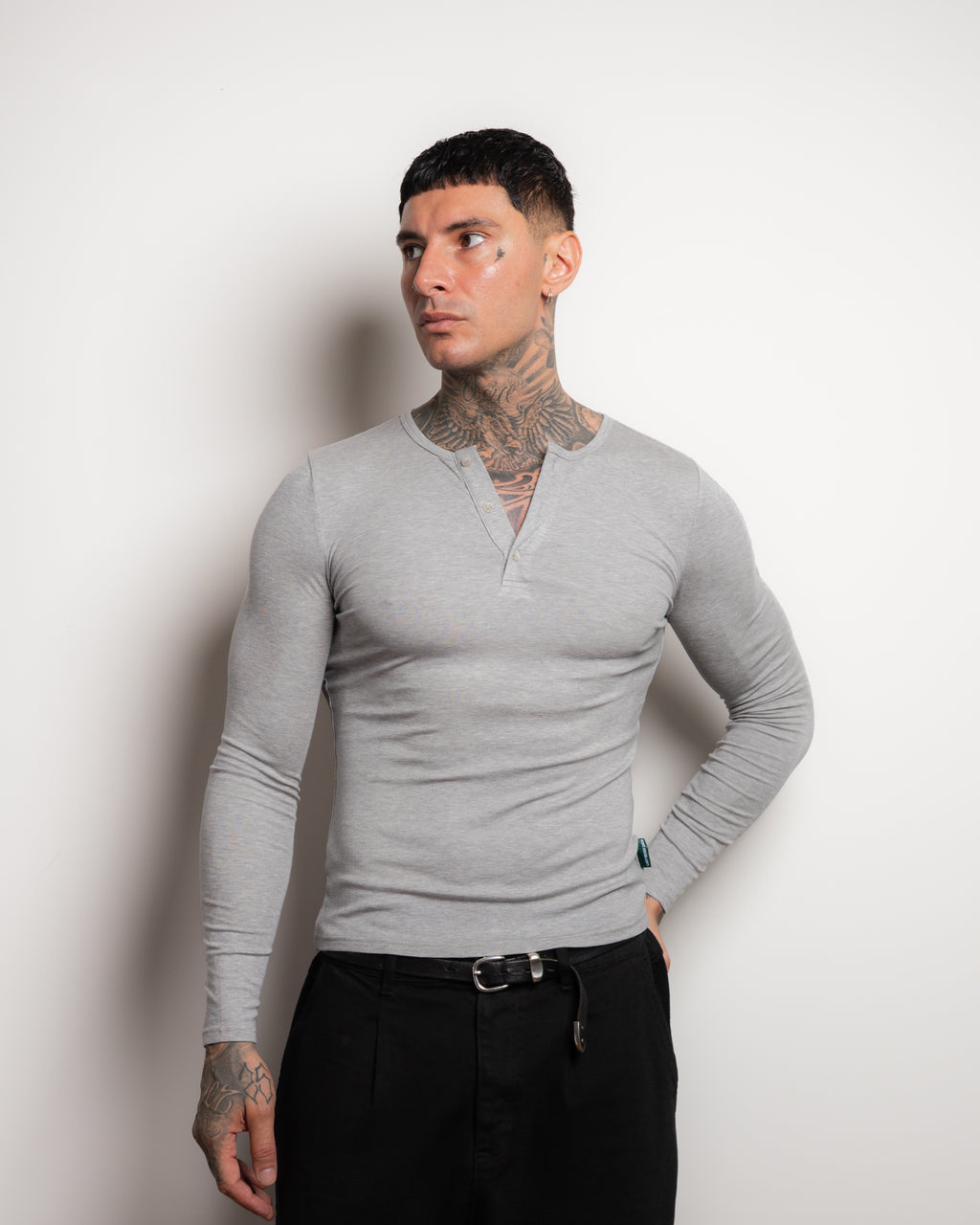 SMOKE HENLEY