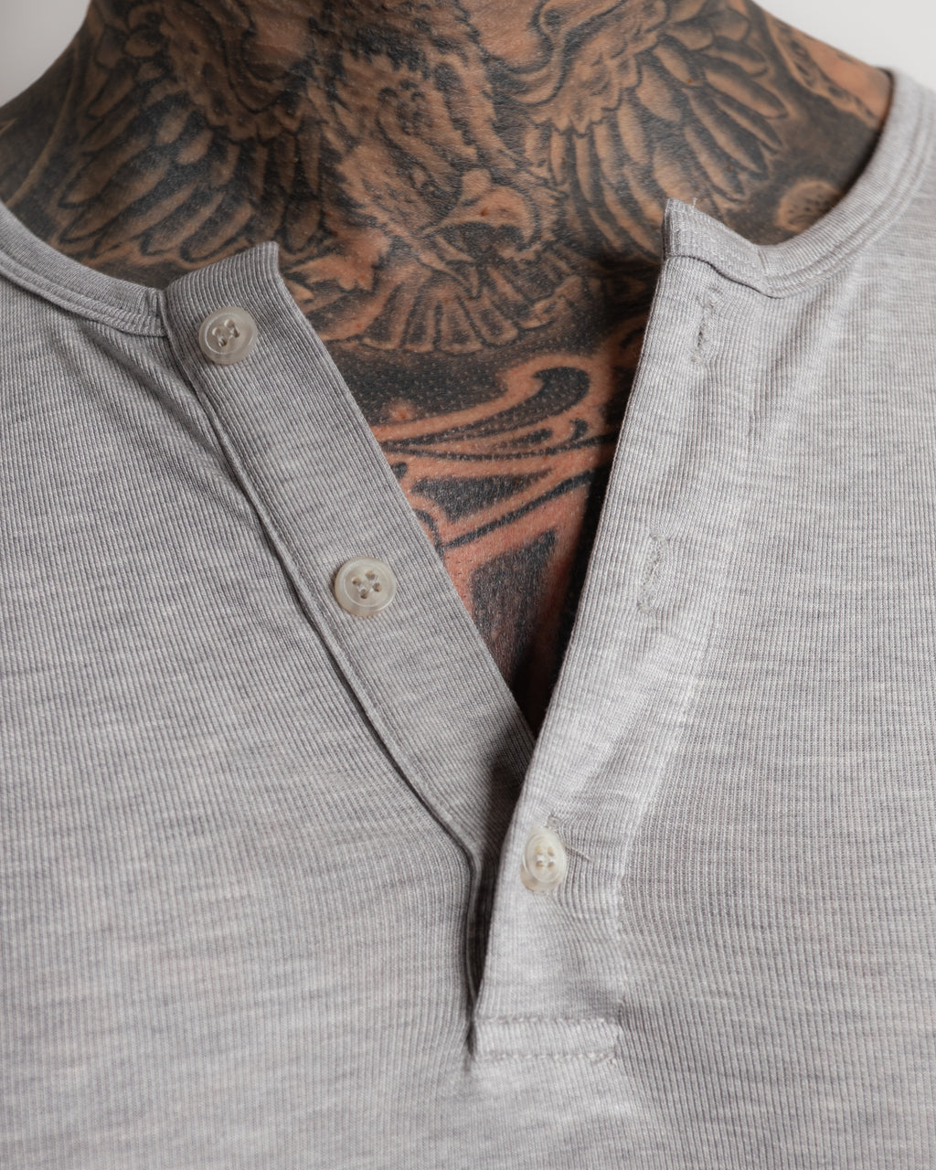 SMOKE HENLEY