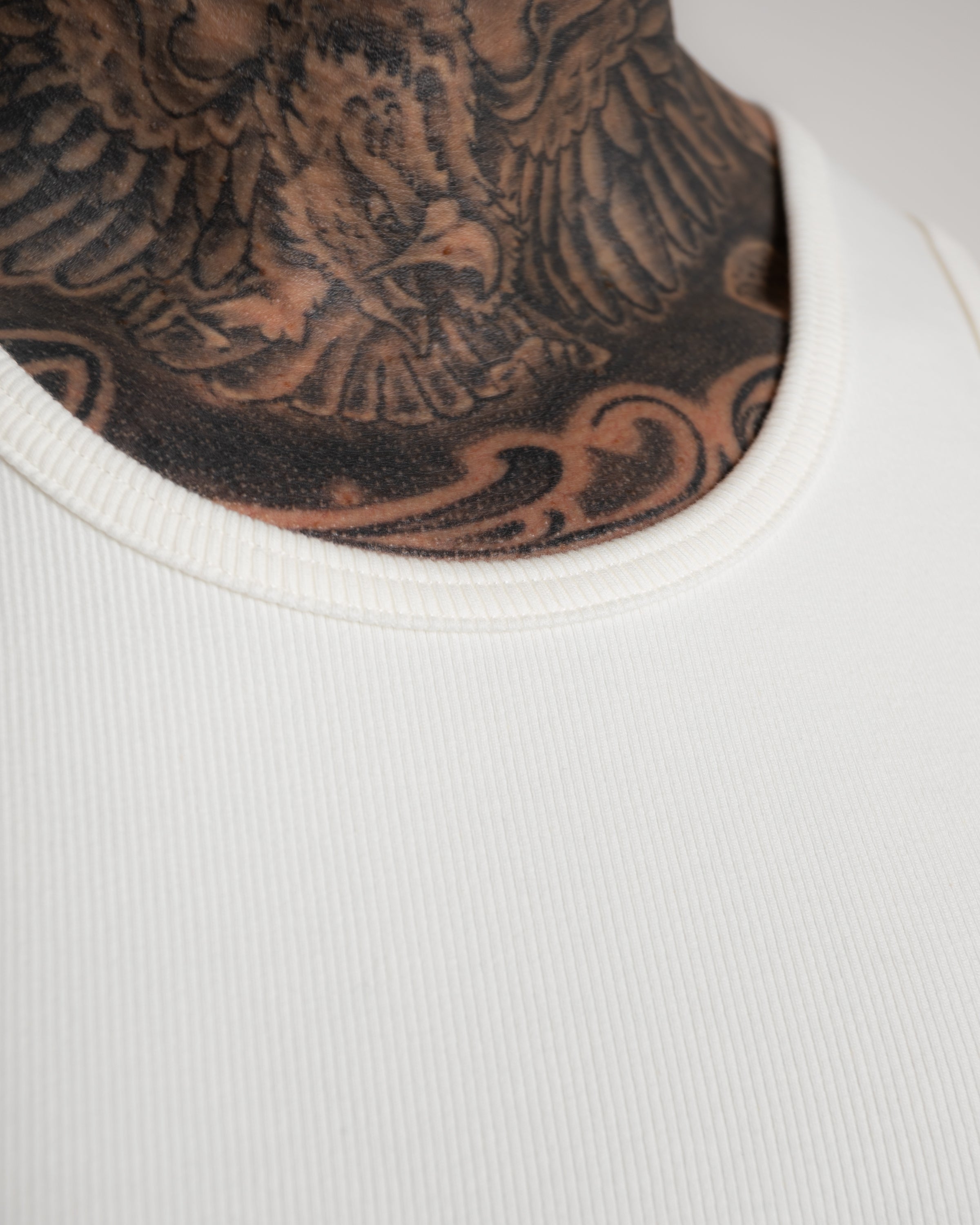 IVORY HEAVYWEIGHT TANK