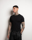 NOIR FITTED T-SHIRT