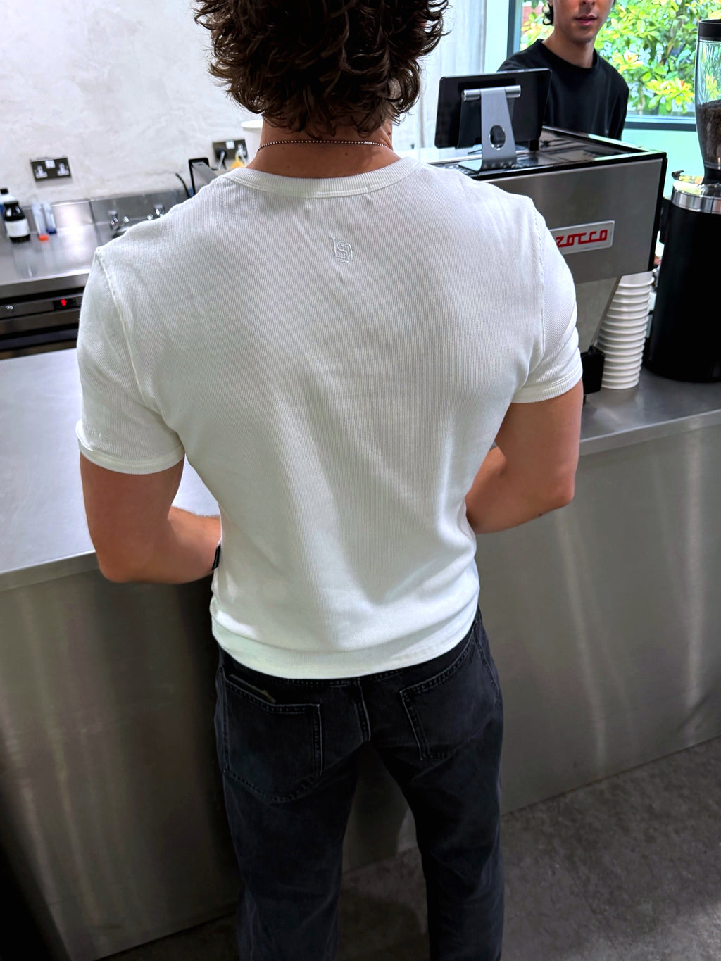 IVORY FITTED T-SHIRT
